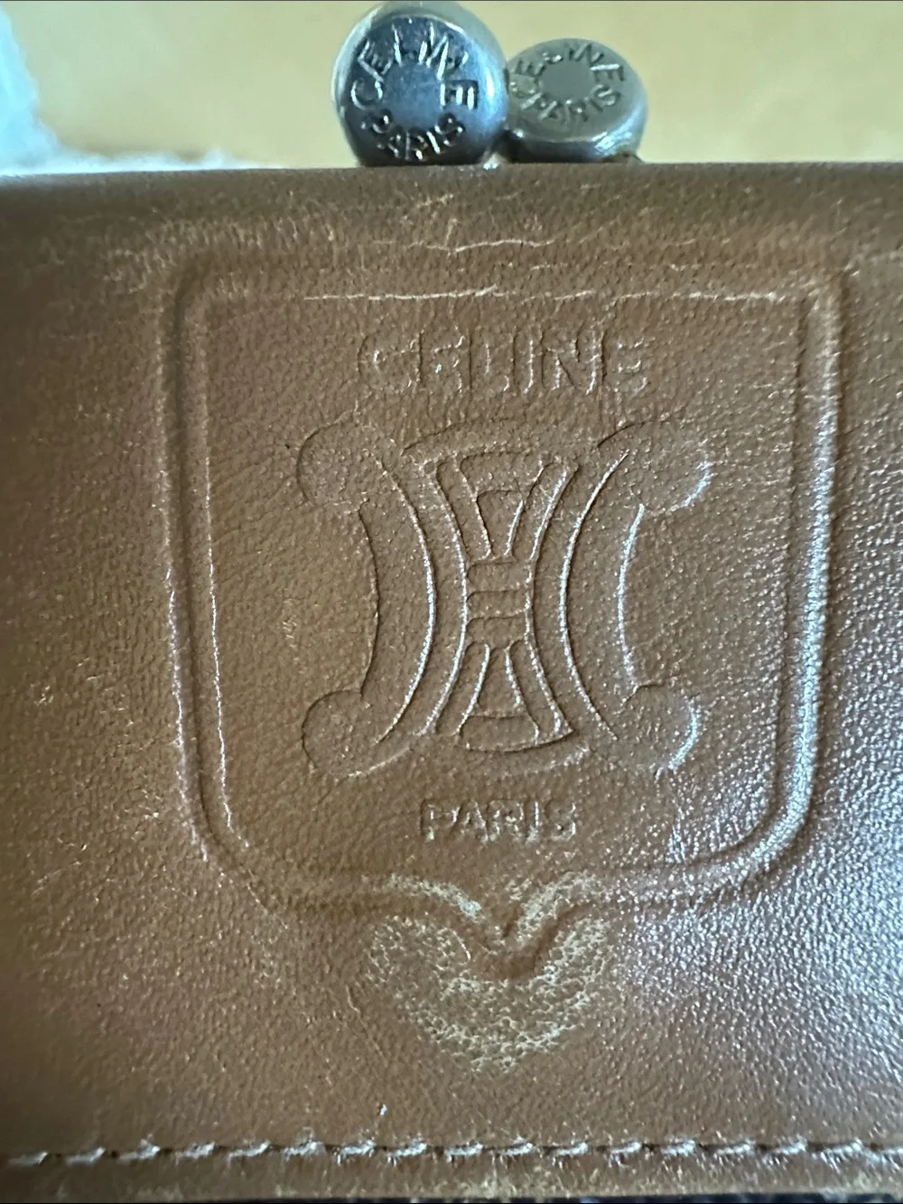 Celine Vintage Macadam Triomphe Kiss Lock Wallet - Picture 16 of 16